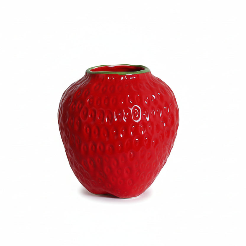 Photo de presentation du petit vase fraise rouge sur fond blanc