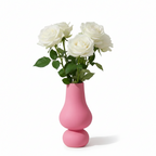 image du vase rose en verre avec des volumes