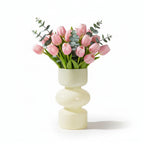 Photo de présentation du vase tulipe beige en verre